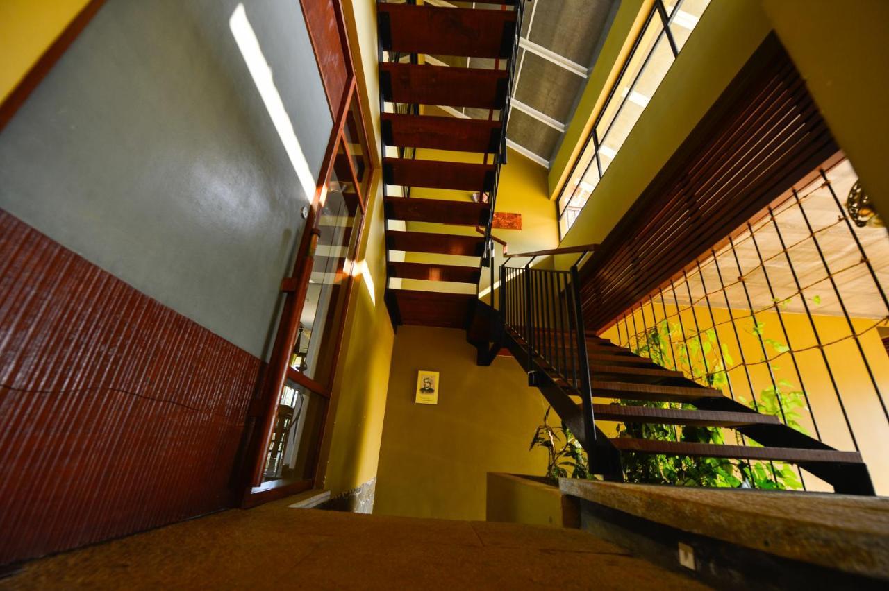 Homestay Namaha Meppadi Bagian luar foto