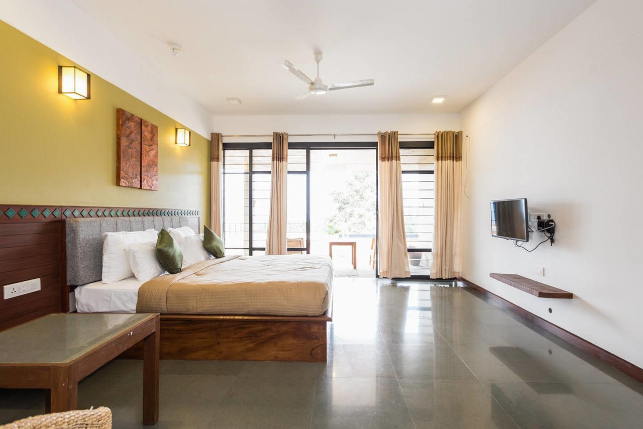 Homestay Namaha Meppadi Bagian luar foto