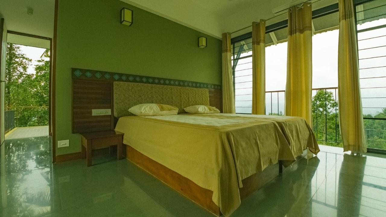Homestay Namaha Meppadi Bagian luar foto